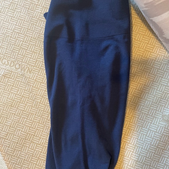 Alphalete Amplify Legging OG Tuxedo Blue - Picture 7 of 8